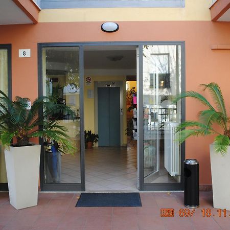 Hotel Frida Rimini Extérieur photo