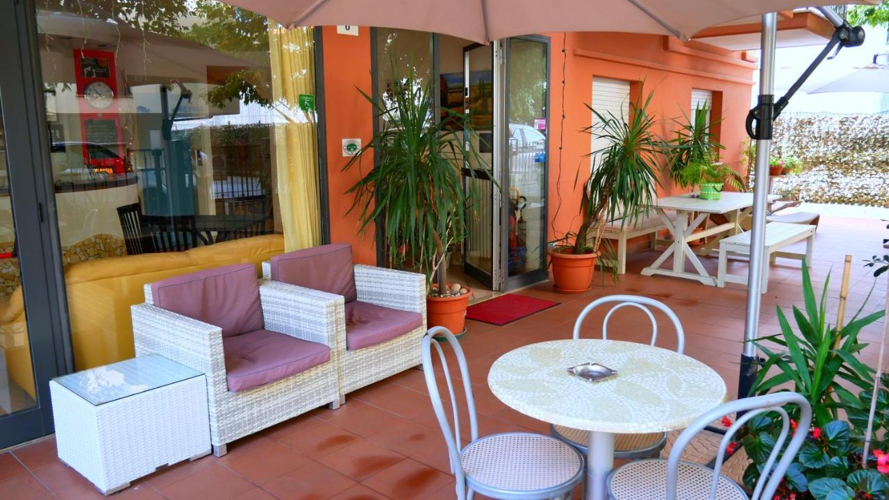 Hotel Frida Rimini Extérieur photo