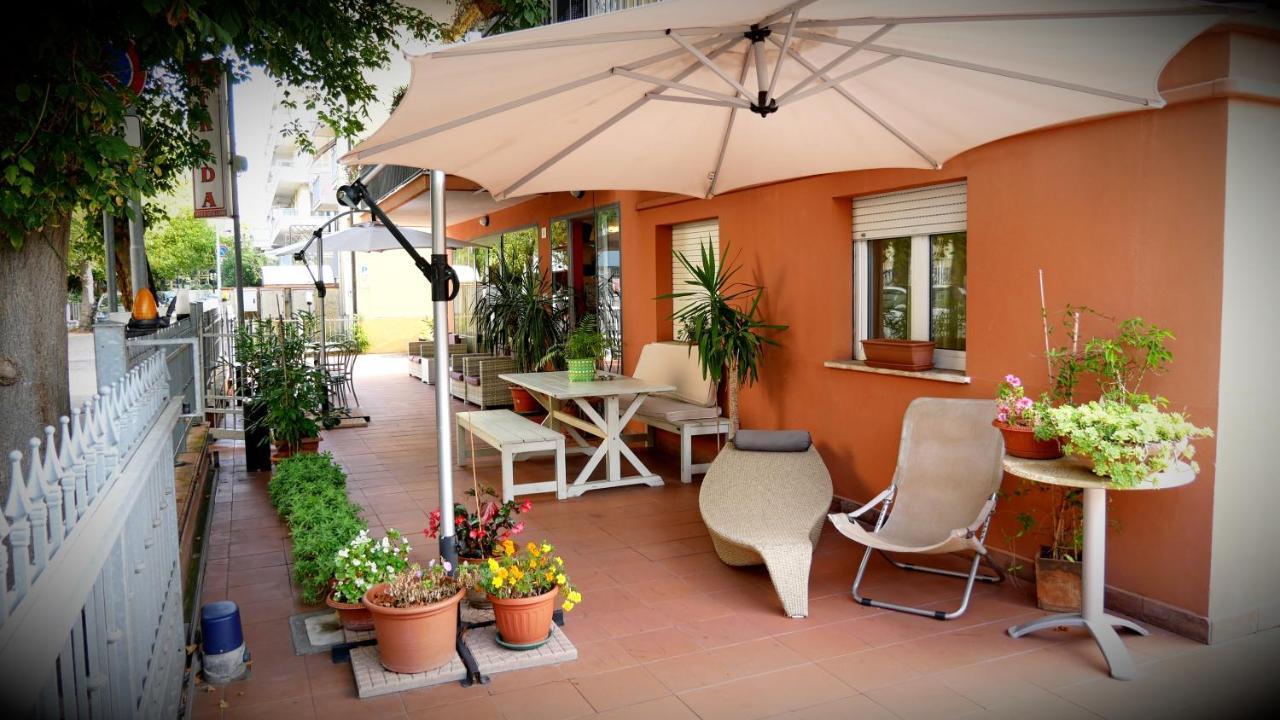Hotel Frida Rimini Extérieur photo