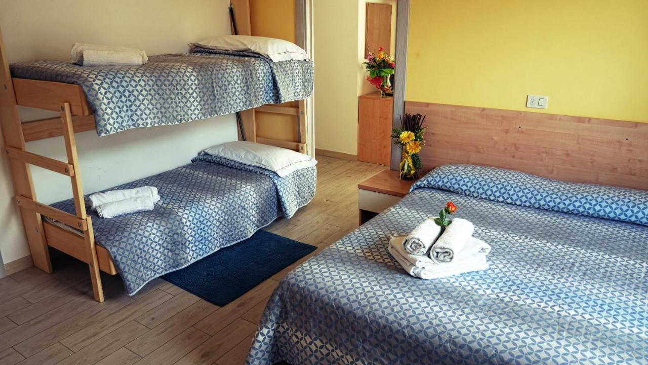 Hotel Frida Rimini Extérieur photo